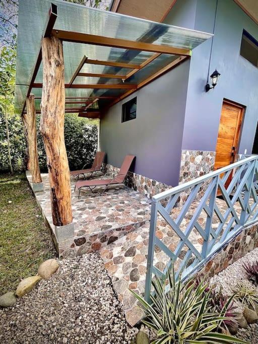 Casa Noil, Beautiful Eco House Near The Beach! Lägenhet Puerto Viejo de Talamanca Exteriör bild